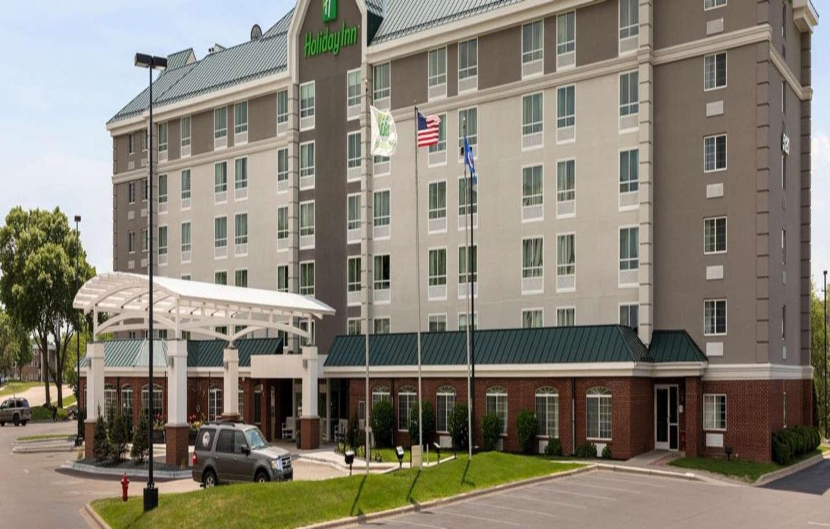 Holiday Inn Bloomington W MSP Airport Area