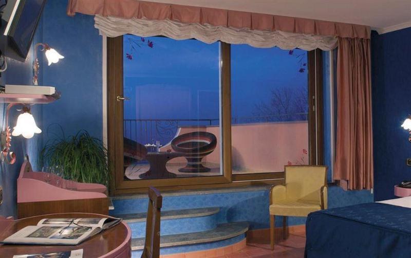 Hotel Prestige photo 2