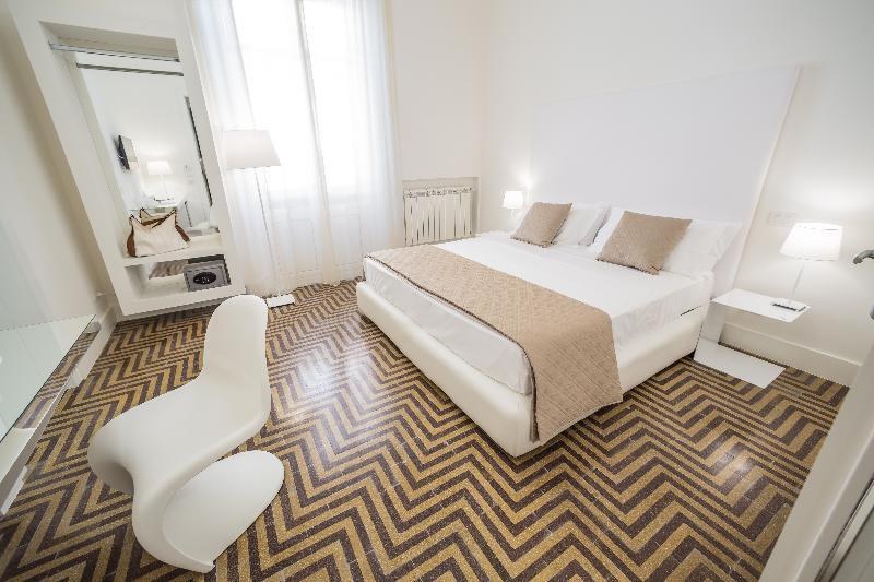 Home Boutique Luxury & Design photo 2