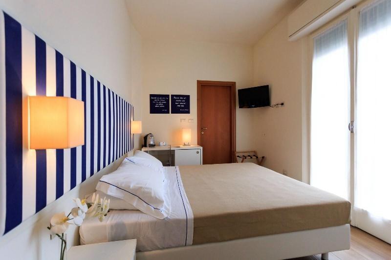 Mini Hotel photo 3