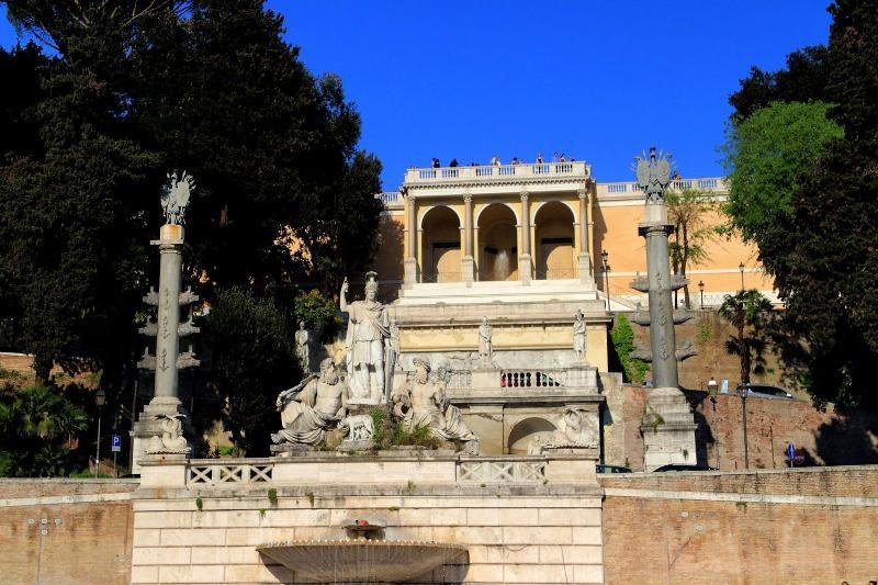 Piazzetta Margutta photo 4