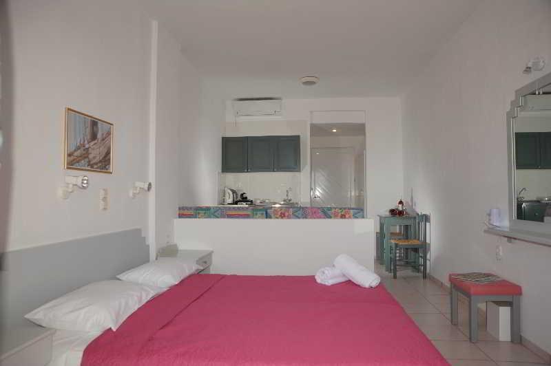Evalia Apts photo 1