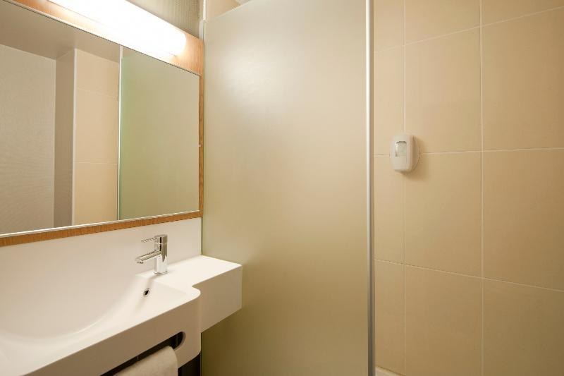 B&B HOTEL Lyon Centre Monplaisir photo 4