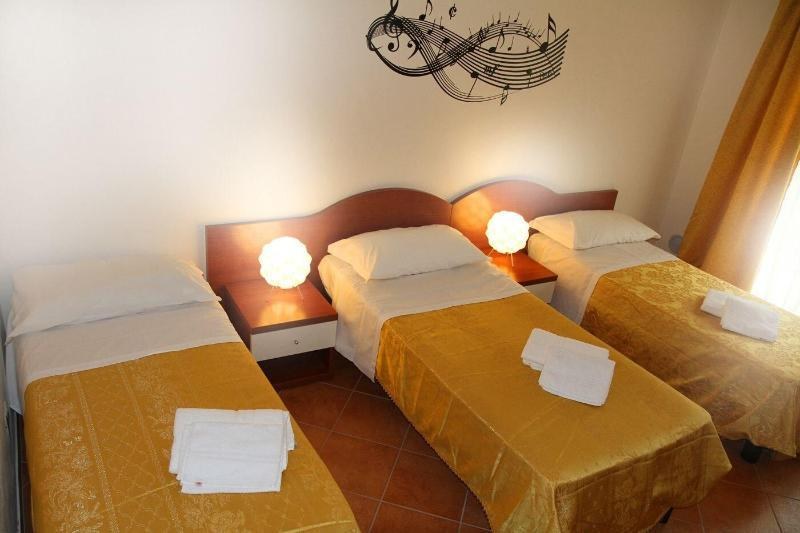 Music Hotel photo 2