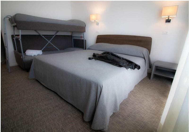HOTEL CARAIBI photo 3