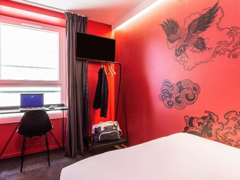 Ibis Styles Paris Gare de l'Est Magenta photo 1