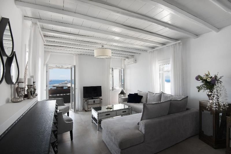 Riva Suites photo 1