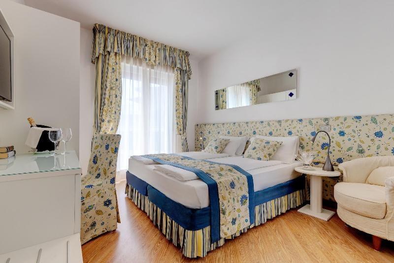Hotel Cavalieri Palace photo 4