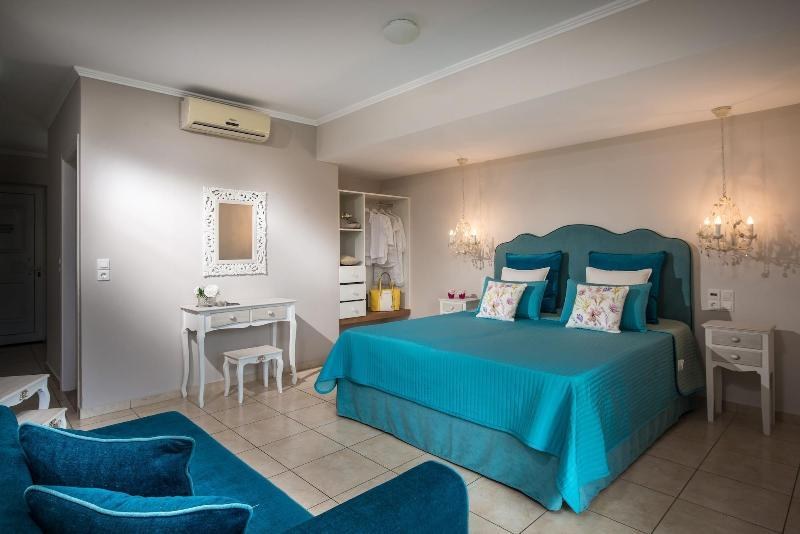 Ammos Boutique Apartments & Suites photo 1