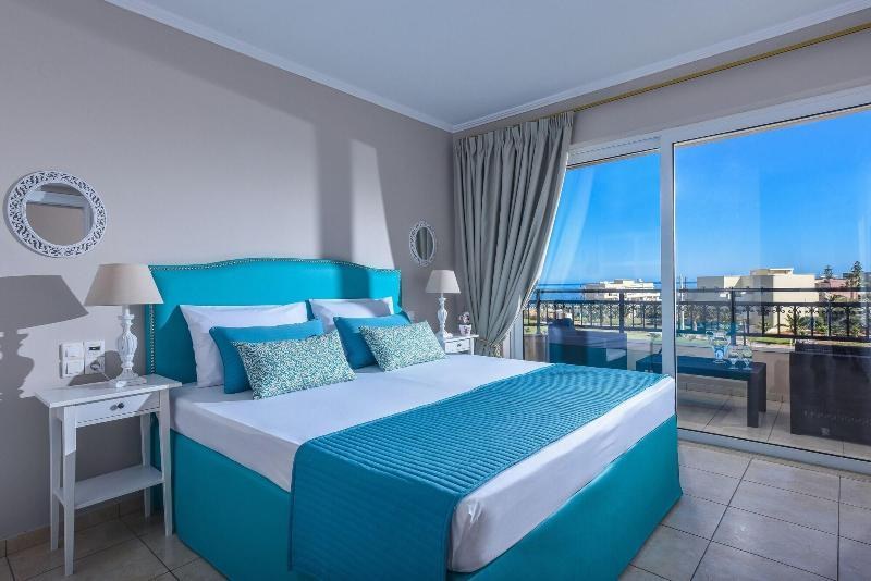 Ammos Boutique Apartments & Suites photo 4