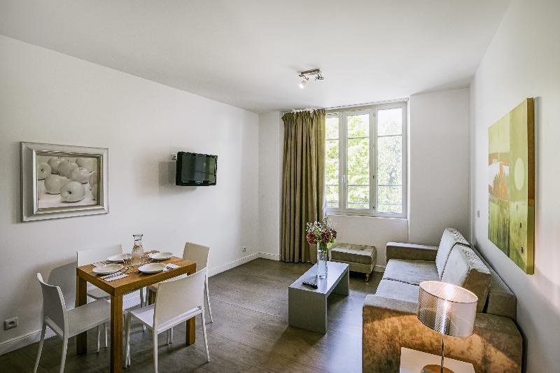 Comfort Aparthotel Lourdes Lorda photo 2