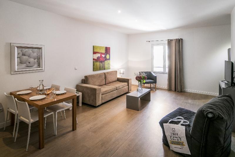 Comfort Aparthotel Lourdes Lorda photo 3