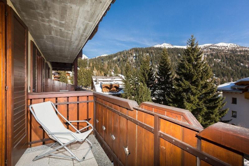 Hotel Alpina photo 1