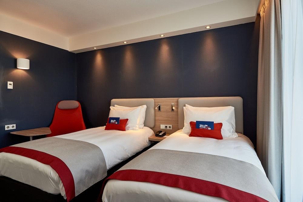 HOLIDAY INN EXPRESS BRUSSELS - GRAND-PLACE
