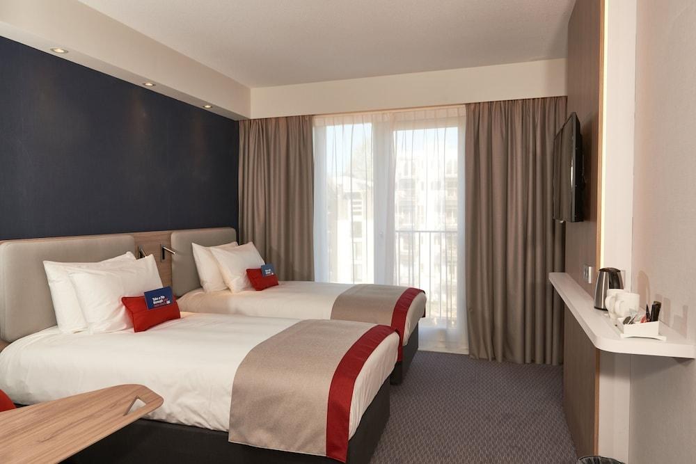 HOLIDAY INN EXPRESS BRUSSELS - GRAND-PLACE photo 3