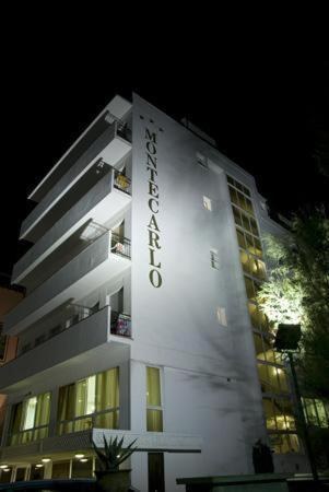 Hotel B&B Montecarlo