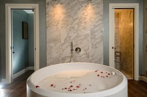 Palazzo Veneziano - Venice Collection photo 2