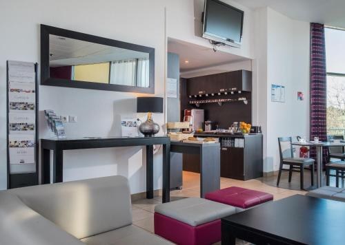 Nemea Appart Hotel Green Side Biot Sophia Antipolis photo 4