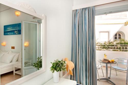 Glaros Hotel photo 3