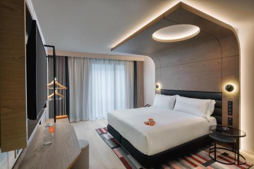 Canopy By Hilton Paris Trocadero photo 2