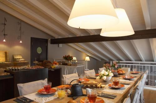 Hotel Village photo 2