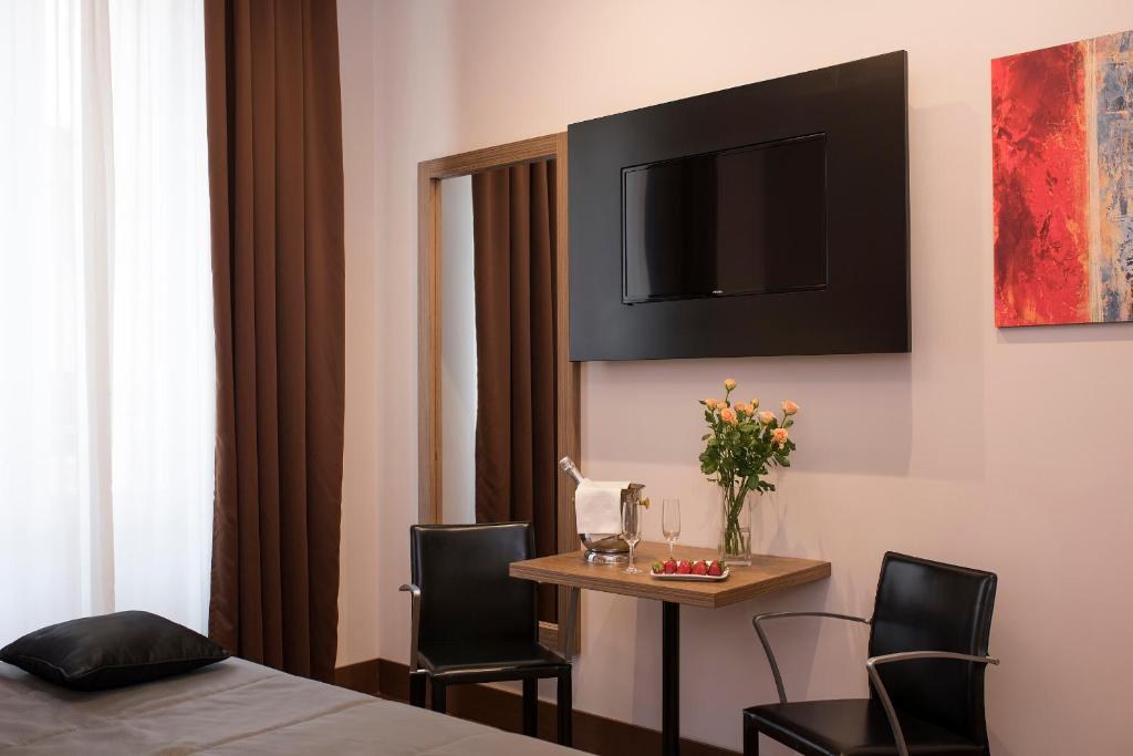 ROME ART HOTEL photo 3