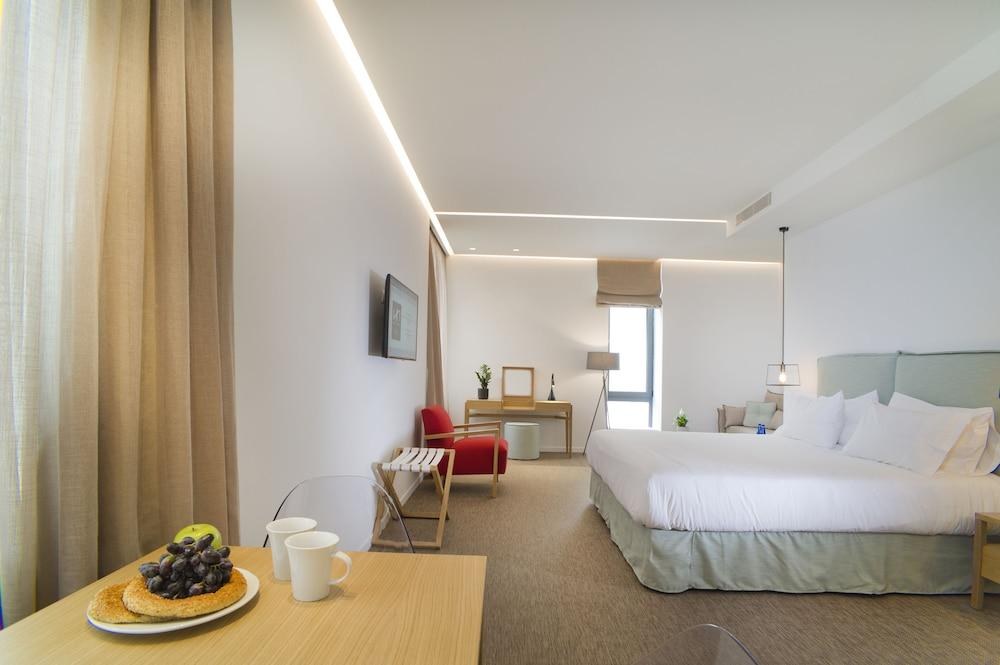 NLH FIX Neighborhood Lifestyle Hotels photo 2