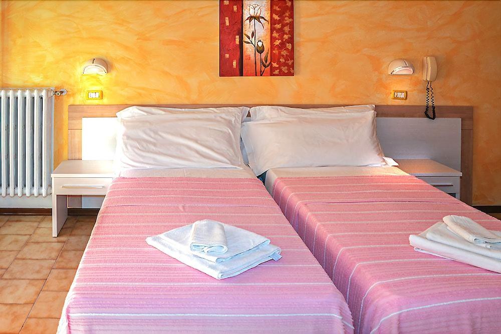HOTEL NAUTIC photo 1