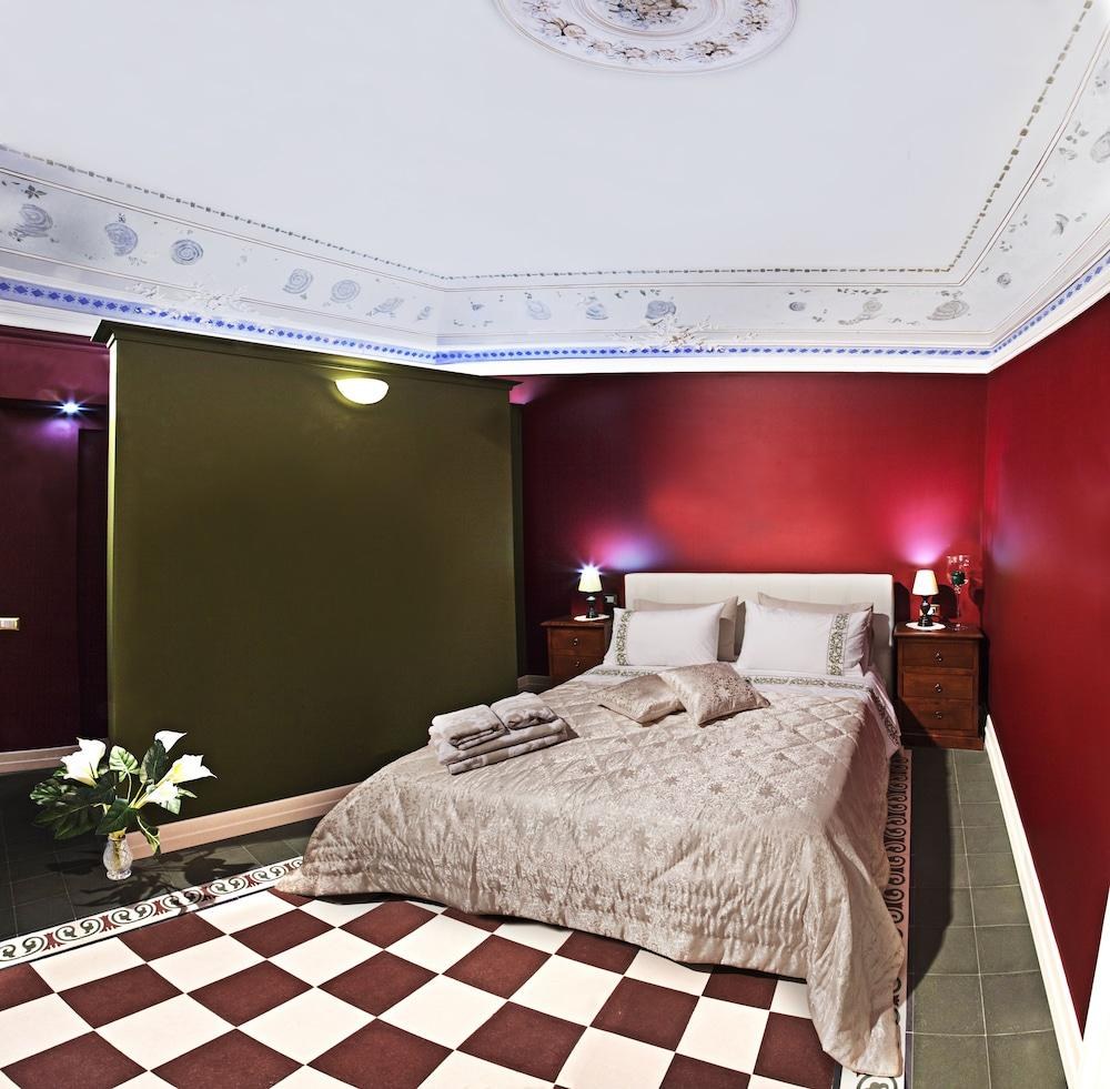 Art Fashion House Luxury Rooms photo 1