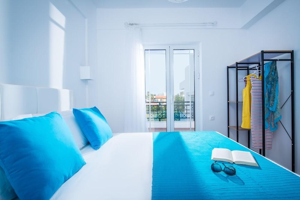 W Suites by Estia photo 2