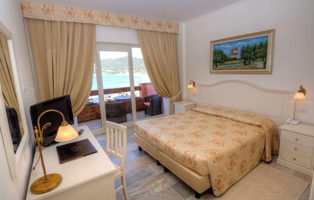 HOTEL DEL GOLFO photo 2