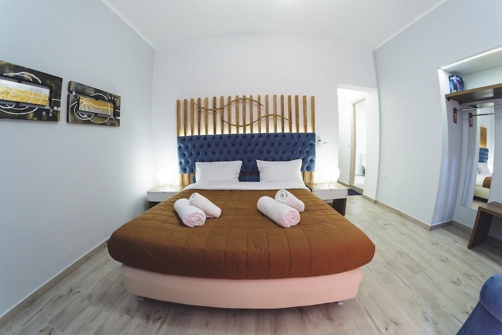 Dome Luxury Rooms photo 1