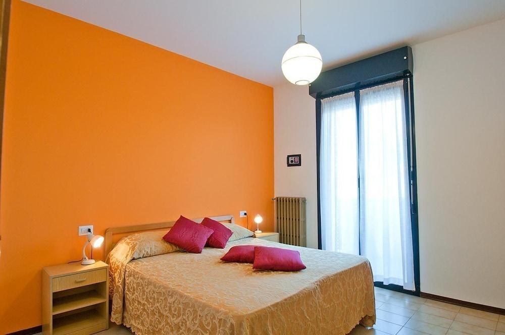 HOTEL EL CID CAMPEADOR photo 2