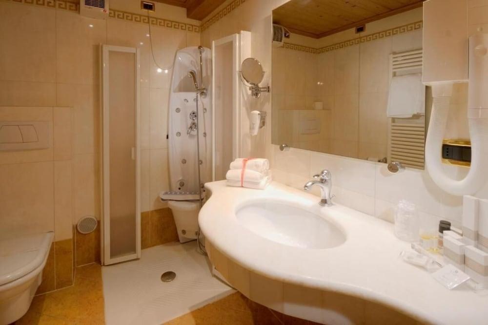 HOTEL ROSENGARTEN photo 3