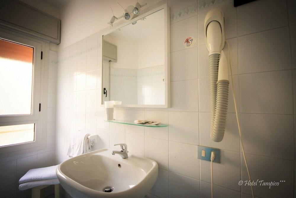 HOTEL TAMPICO photo 3