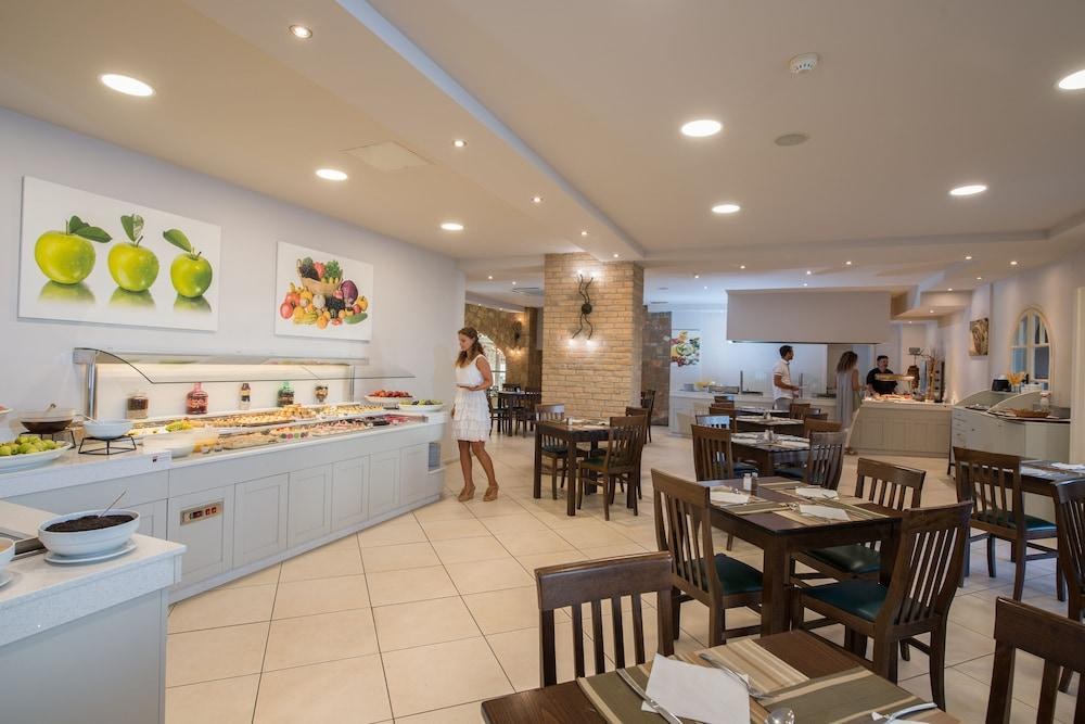 Cactus Beach Hotel photo 4