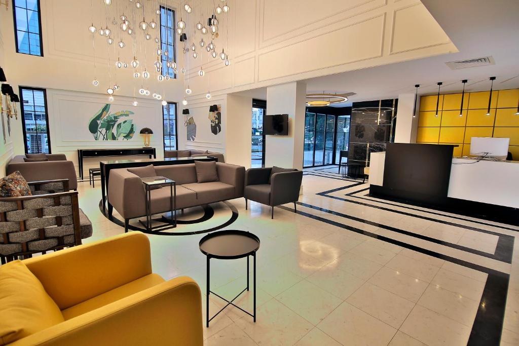 Reo Hotel photo 2