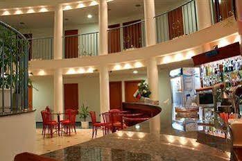 SIRIUS BEACH HOTEL & SPA
