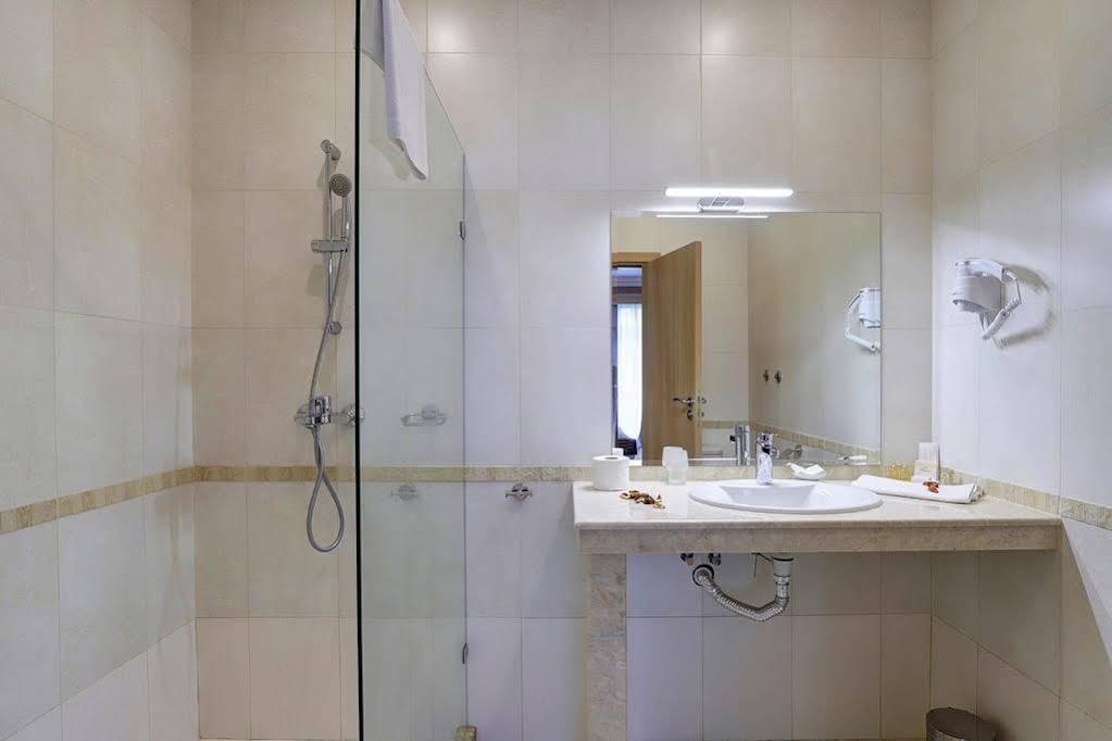 ROMANCE SPLENDID AND SPA HOTEL photo 3