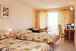 ORCHIDEA HOTEL ALBENA photo 2