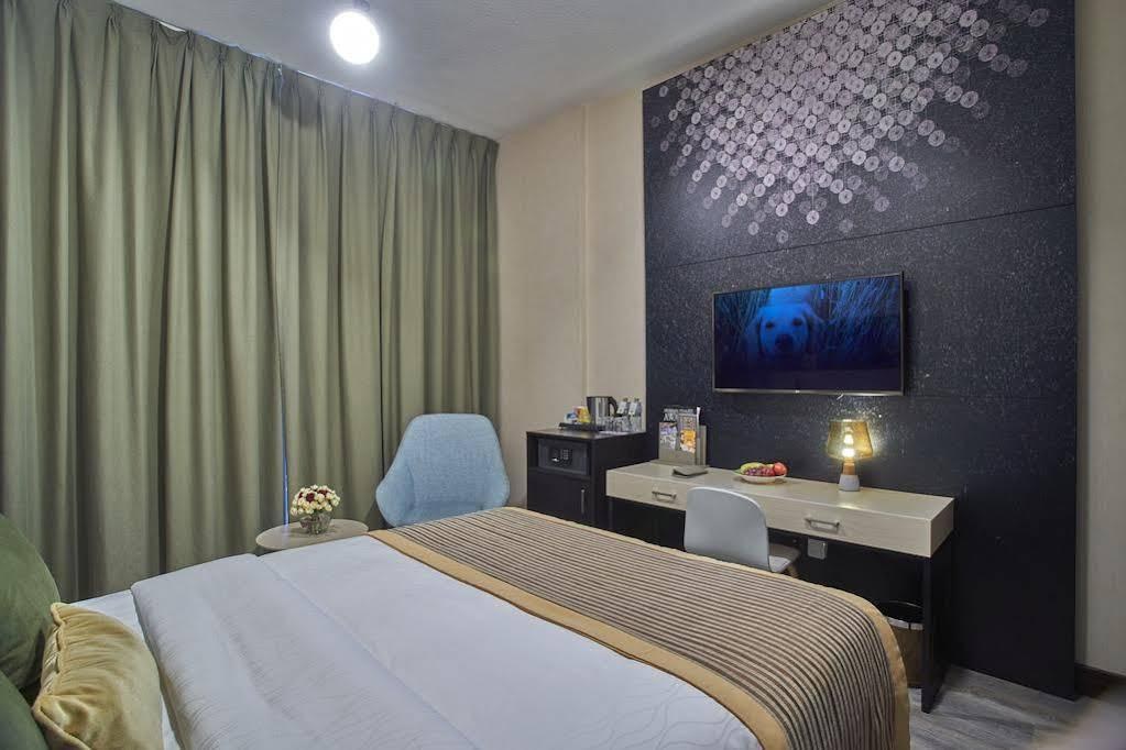TIME Express Hotel Al Khan photo 4