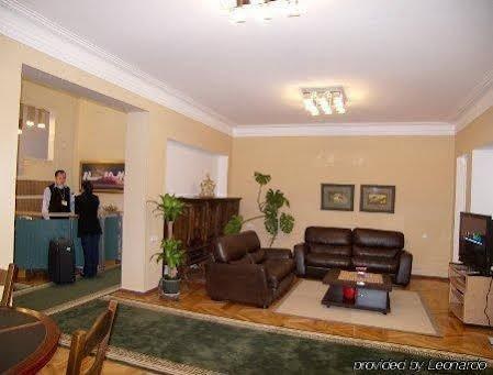 ILIANI HOTEL photo 2