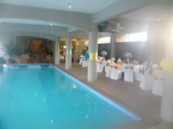 Airport View Hotel photo 2