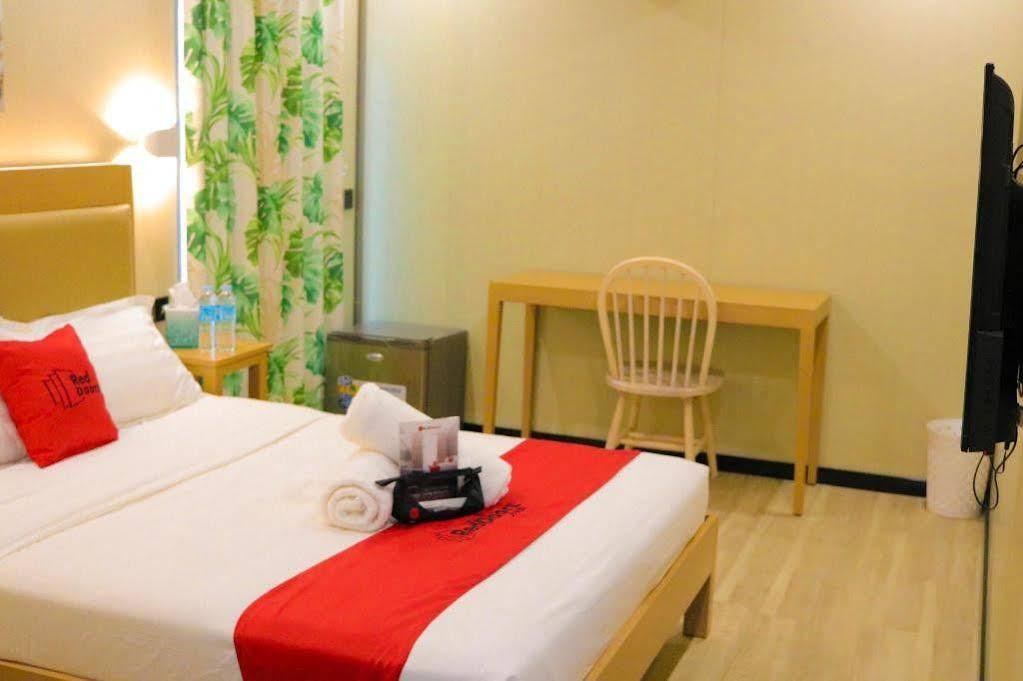 REDDOORZ PLUS @ AS FORTUNA CEBU photo 3