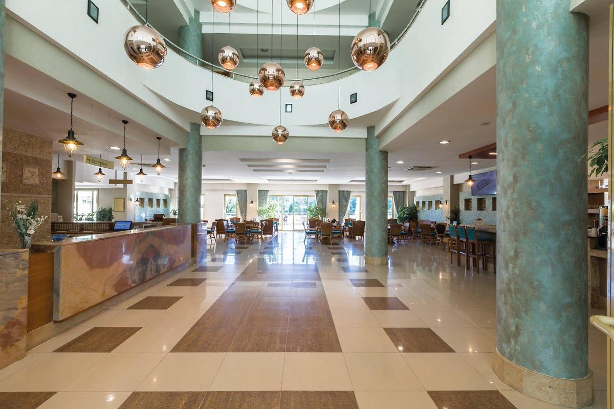 Hotel Side Breeze photo 4