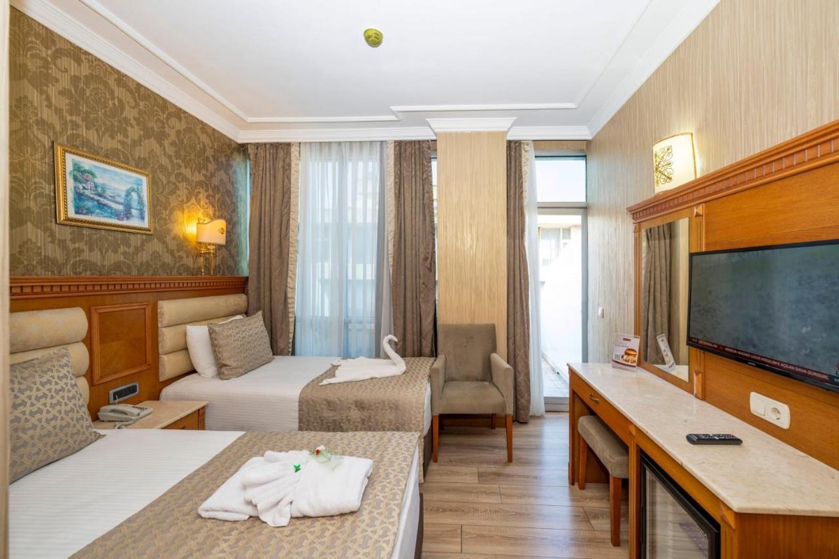 DALAN HOTEL photo 2