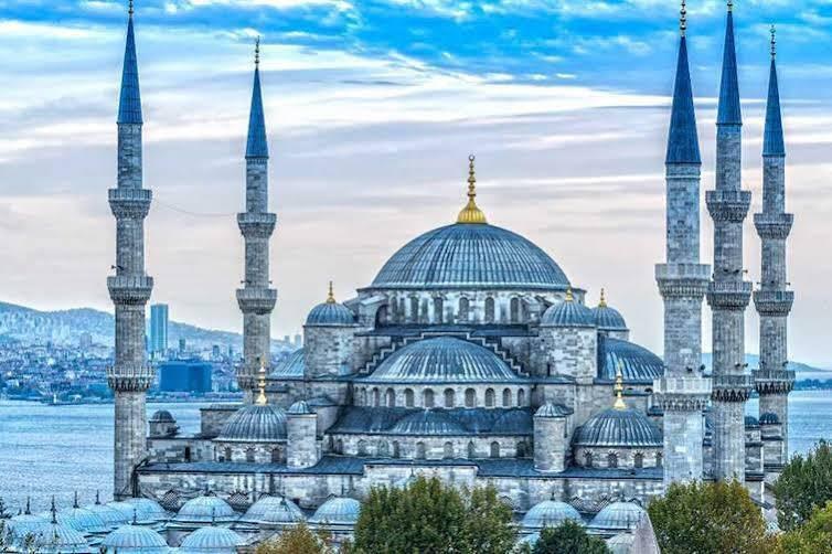 BLUE MOSQUE SUITES photo 3