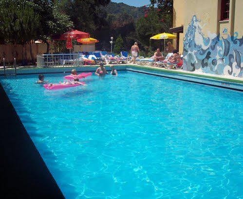 Grand Villa Sol Apart photo 2