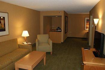 Graduate by Hilton Richmond (Formerly Doubletree Hotel Richmond Downtown) photo 1