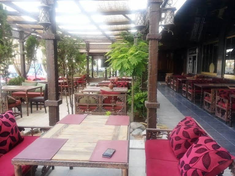 BELLA ROMA HOTEL